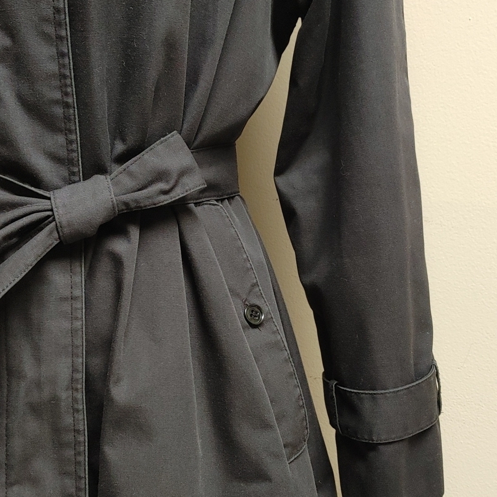 VTG Lined Black Trench Coat Neusteters / Elliott Bass